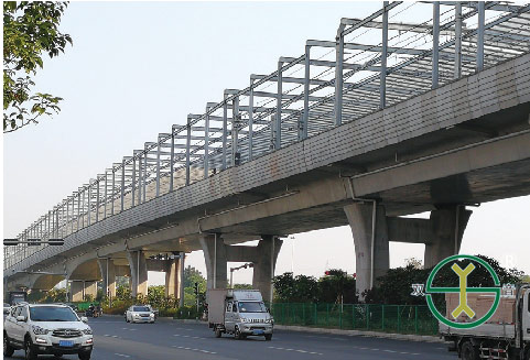 深圳地鐵11號(hào)線聲屏障